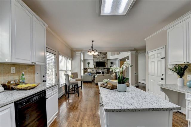 1400 Cresthaven Lane, Lawrenceville, GA 30043