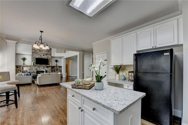 1400 Cresthaven Lane, Lawrenceville, GA 30043