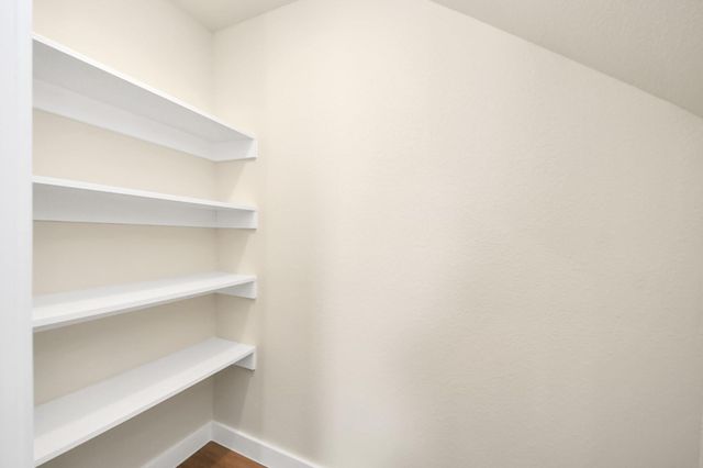 8025 Peachtree Street C, Houston, TX 77016