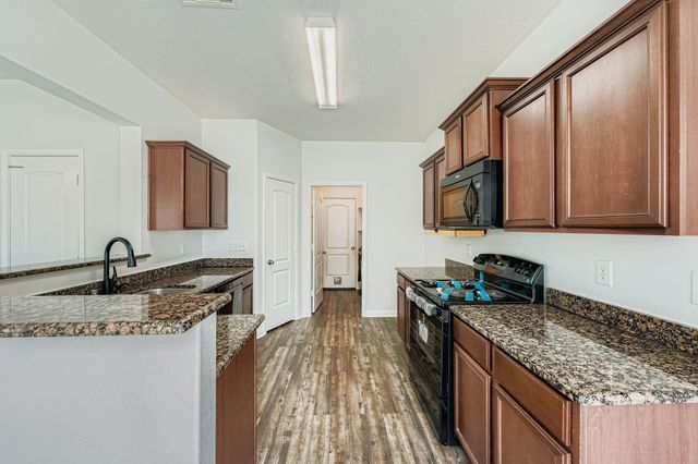 4931 Monarch Falls Lane, Richmond, TX 77469