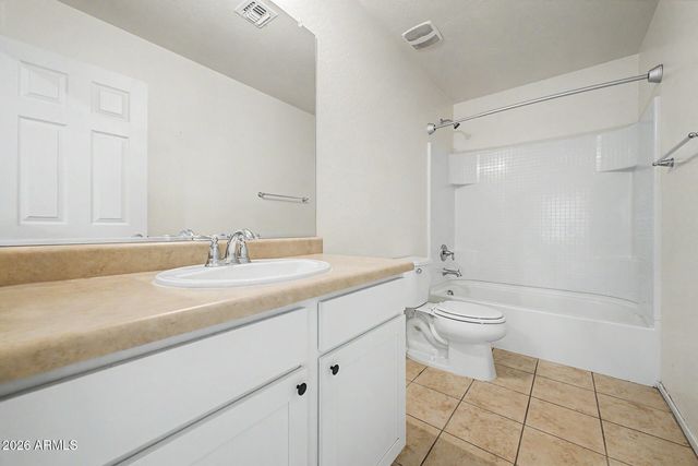 10555 W CROWN KING Road, Tolleson, AZ 85353