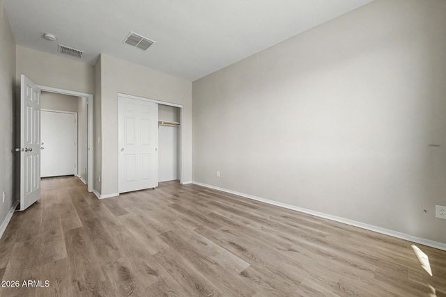 10555 W CROWN KING Road, Tolleson, AZ 85353
