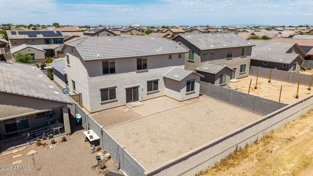 10555 W CROWN KING Road, Tolleson, AZ 85353