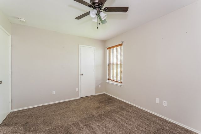 123 Harvest Hill Lane, Red Oak, TX 75154