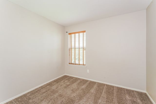 123 Harvest Hill Lane, Red Oak, TX 75154