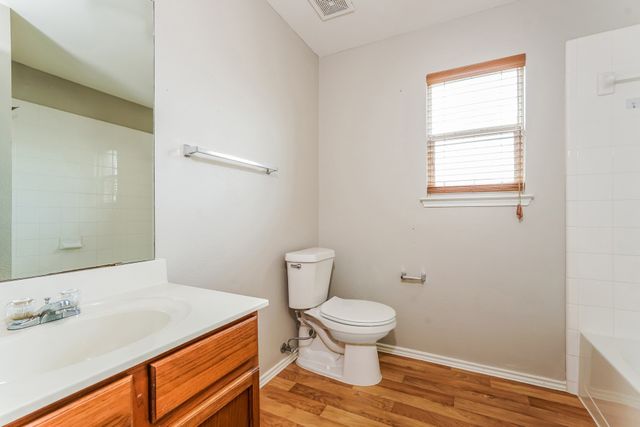 123 Harvest Hill Lane, Red Oak, TX 75154