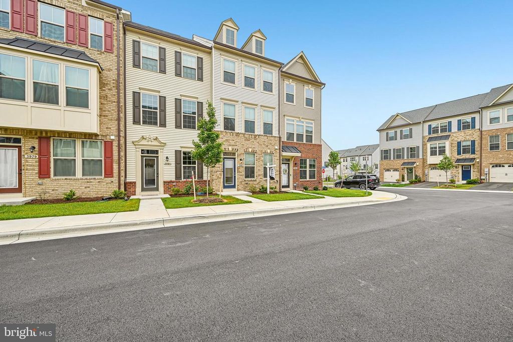 Image 1 of property listing at 3983 SMALL ROUNDTOP RD, Hanover, MD 21076