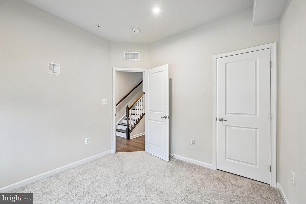 Image 28 of property listing at 3983 SMALL ROUNDTOP RD, Hanover, MD 21076