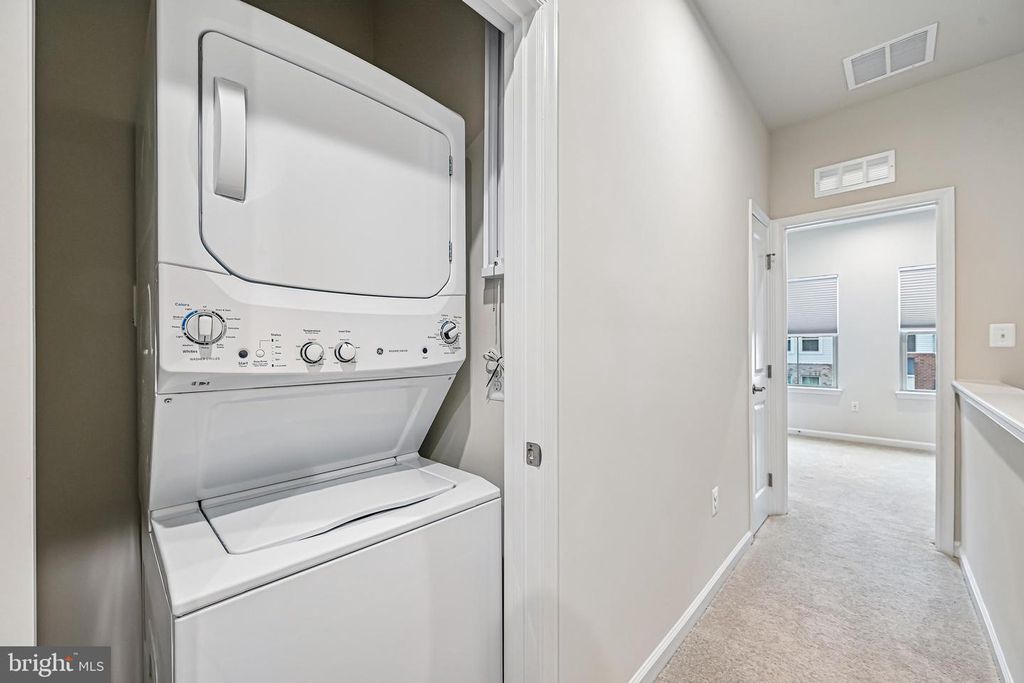 Image 44 of property listing at 3983 SMALL ROUNDTOP RD, Hanover, MD 21076