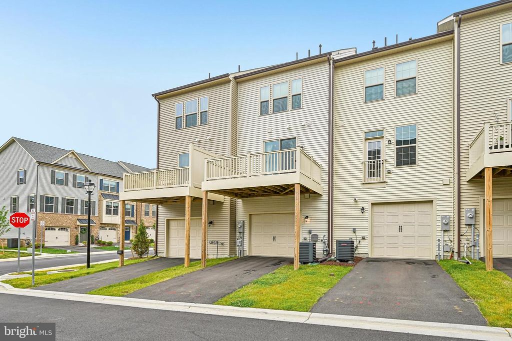 Image 49 of property listing at 3983 SMALL ROUNDTOP RD, Hanover, MD 21076
