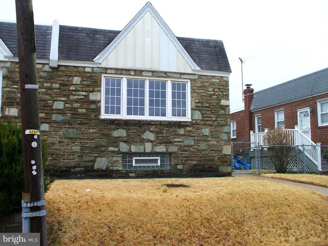 1608 STRAHLE ST, Philadelphia, PA 19152