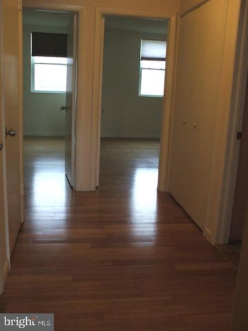 1608 STRAHLE ST, Philadelphia, PA 19152