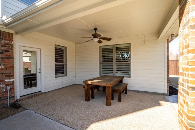 215 River Meadows Lane, Argyle, TX 76226