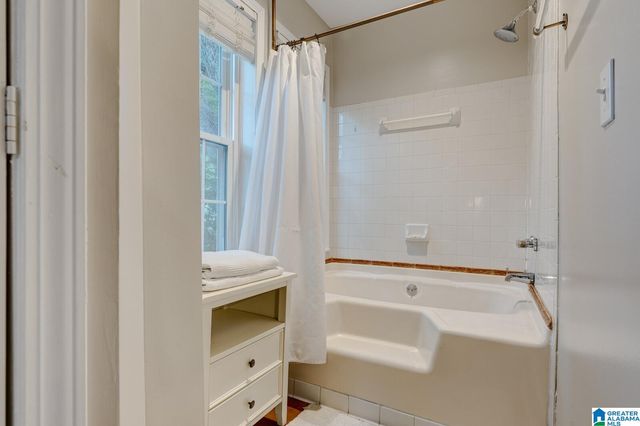 2809 13TH AVENUE, Birmingham, AL 35205