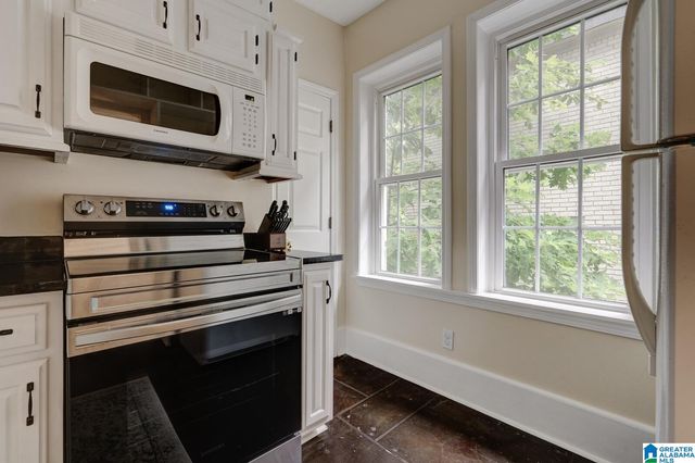 2809 13TH AVENUE, Birmingham, AL 35205