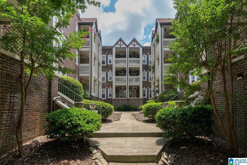 2809 13TH AVENUE, Birmingham, AL 35205