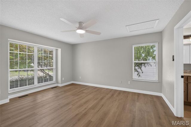 1 Adventura Drive, Festus, MO 63028