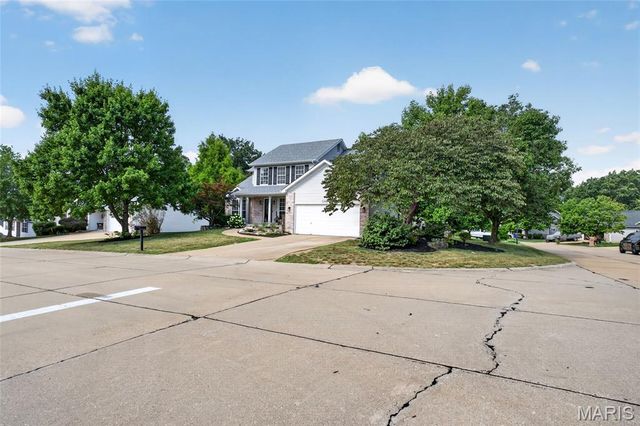 1 Adventura Drive, Festus, MO 63028