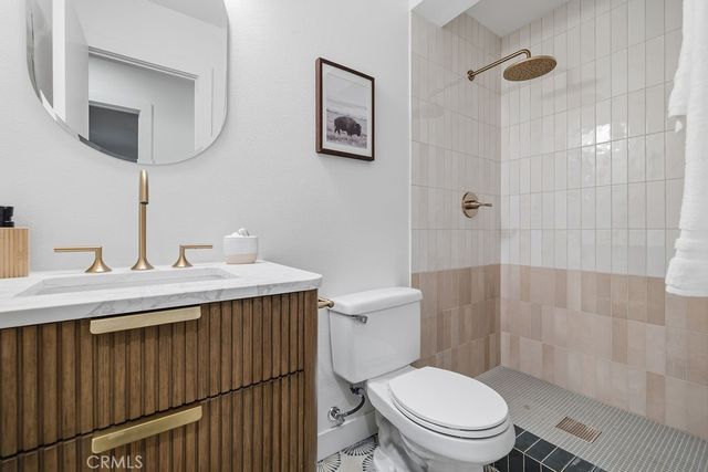 913 Mountain View, Ojai, CA 93023