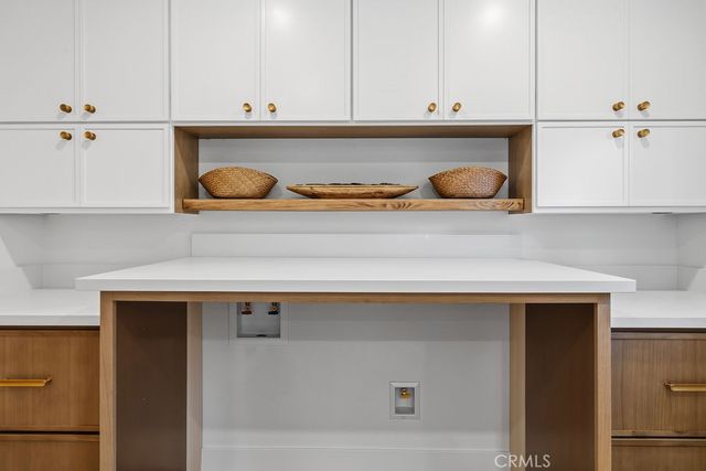 913 Mountain View, Ojai, CA 93023