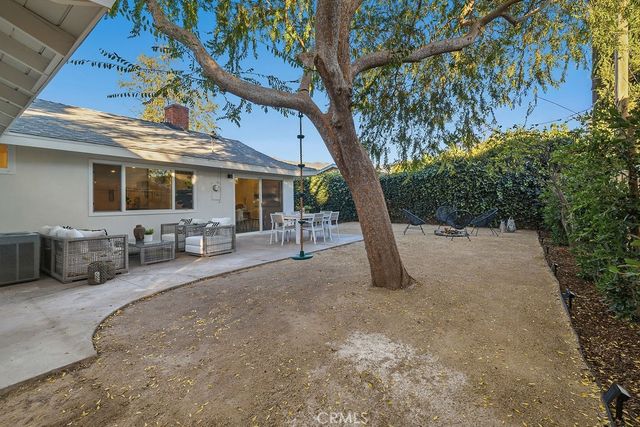 913 Mountain View, Ojai, CA 93023