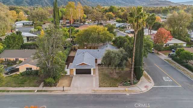 913 Mountain View, Ojai, CA 93023