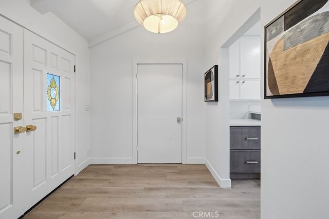 913 Mountain View, Ojai, CA 93023