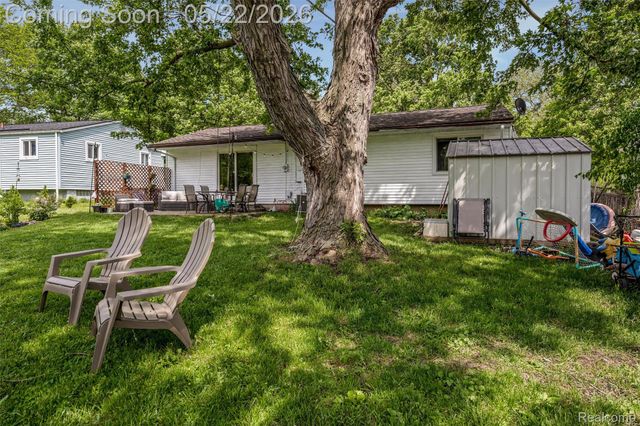 3360 Creek Drive, Ann Arbor, MI 48108