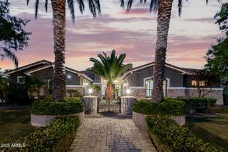 4320 E Greenview Drive, Gilbert, AZ 85298