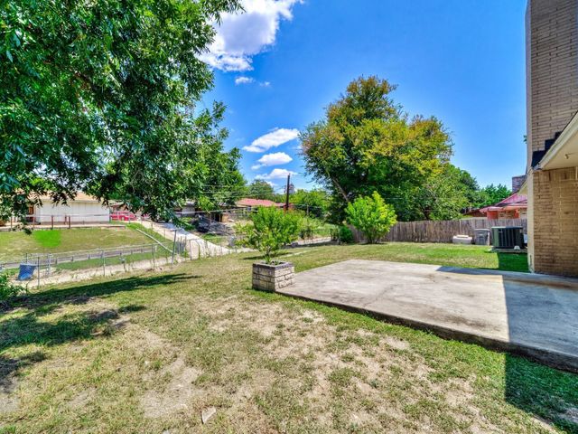 6930 Trail Crest Drive, Dallas, TX 75232