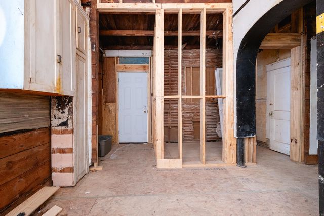 3724 W 10th Street, Little Rock, AR 72204