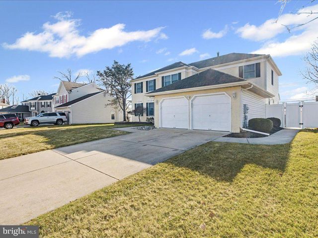 38 SOFIA DR, Blackwood, NJ 08012