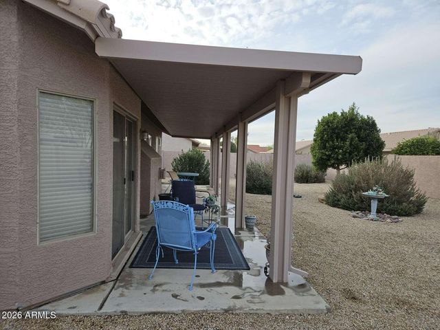 1262 E LA COSTA Place, Chandler, AZ 85249