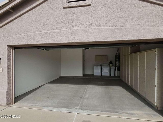 1262 E LA COSTA Place, Chandler, AZ 85249