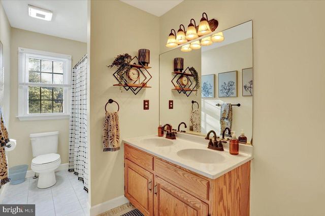 4156 HILL TERRACE DR, Reading, PA 19608