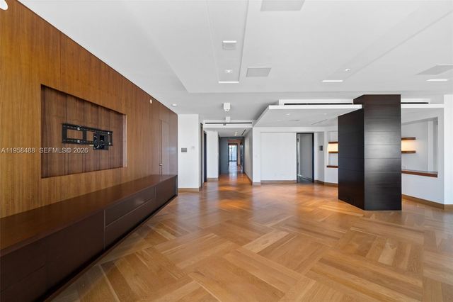 9999 Collins Avenue 3E, Bal Harbour, FL 33154
