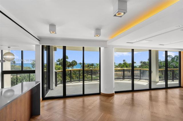 9999 Collins Avenue 3E, Bal Harbour, FL 33154