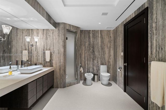 9999 Collins Avenue 3E, Bal Harbour, FL 33154