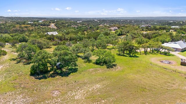 163 N Stallion Estates Drive, Spring Branch, TX 78070