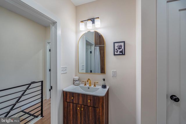 1405 N CORLIES ST, Philadelphia, PA 19121