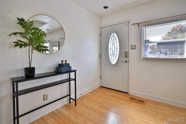 5233 Parker Avenue, St Louis, MO 63139