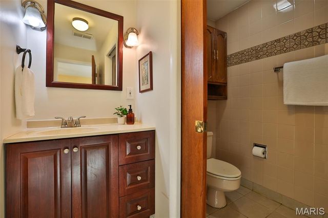 5233 Parker Avenue, St Louis, MO 63139