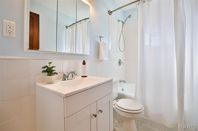 5233 Parker Avenue, St Louis, MO 63139