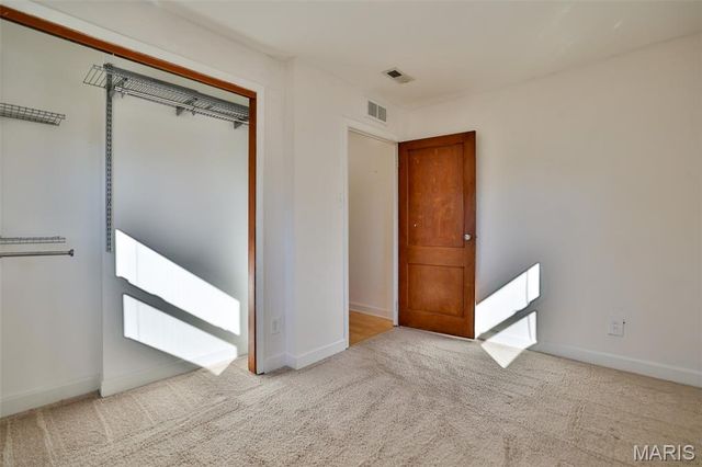 5233 Parker Avenue, St Louis, MO 63139