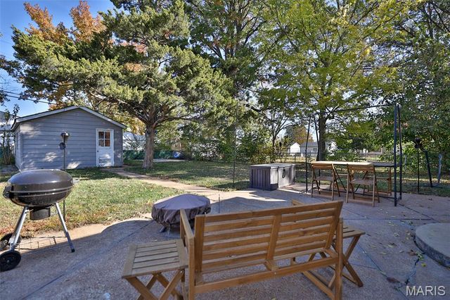 5233 Parker Avenue, St Louis, MO 63139