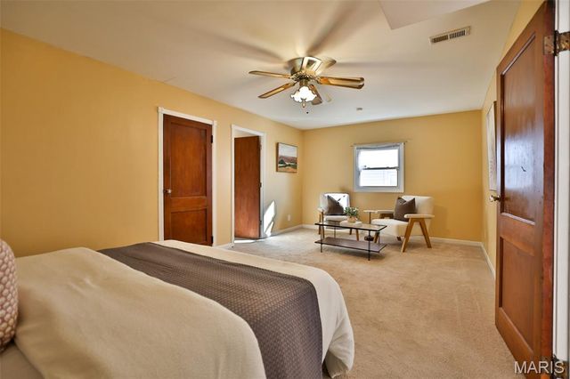 5233 Parker Avenue, St Louis, MO 63139