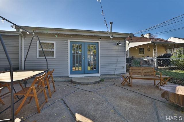 5233 Parker Avenue, St Louis, MO 63139