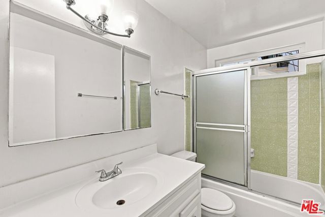 3720 Vinton Avenue 3, Los Angeles, CA 90034