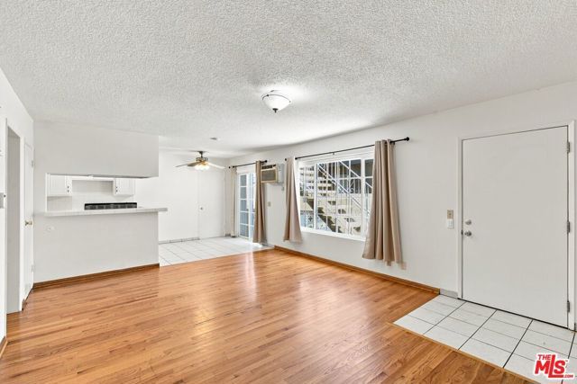3720 Vinton Avenue 3, Los Angeles, CA 90034