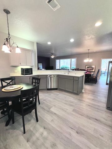 20 Risco Way, Hot Springs Village, AR 71909